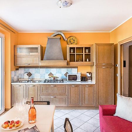 Annamaria 9 Apartment By Wonderful Italy シルミオーネ エクステリア 写真