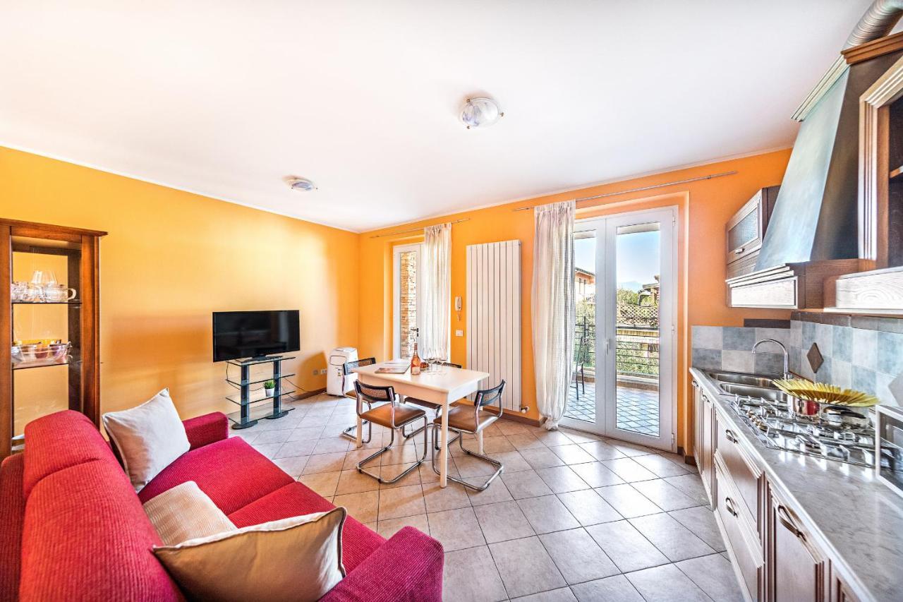 Annamaria 9 Apartment By Wonderful Italy シルミオーネ エクステリア 写真