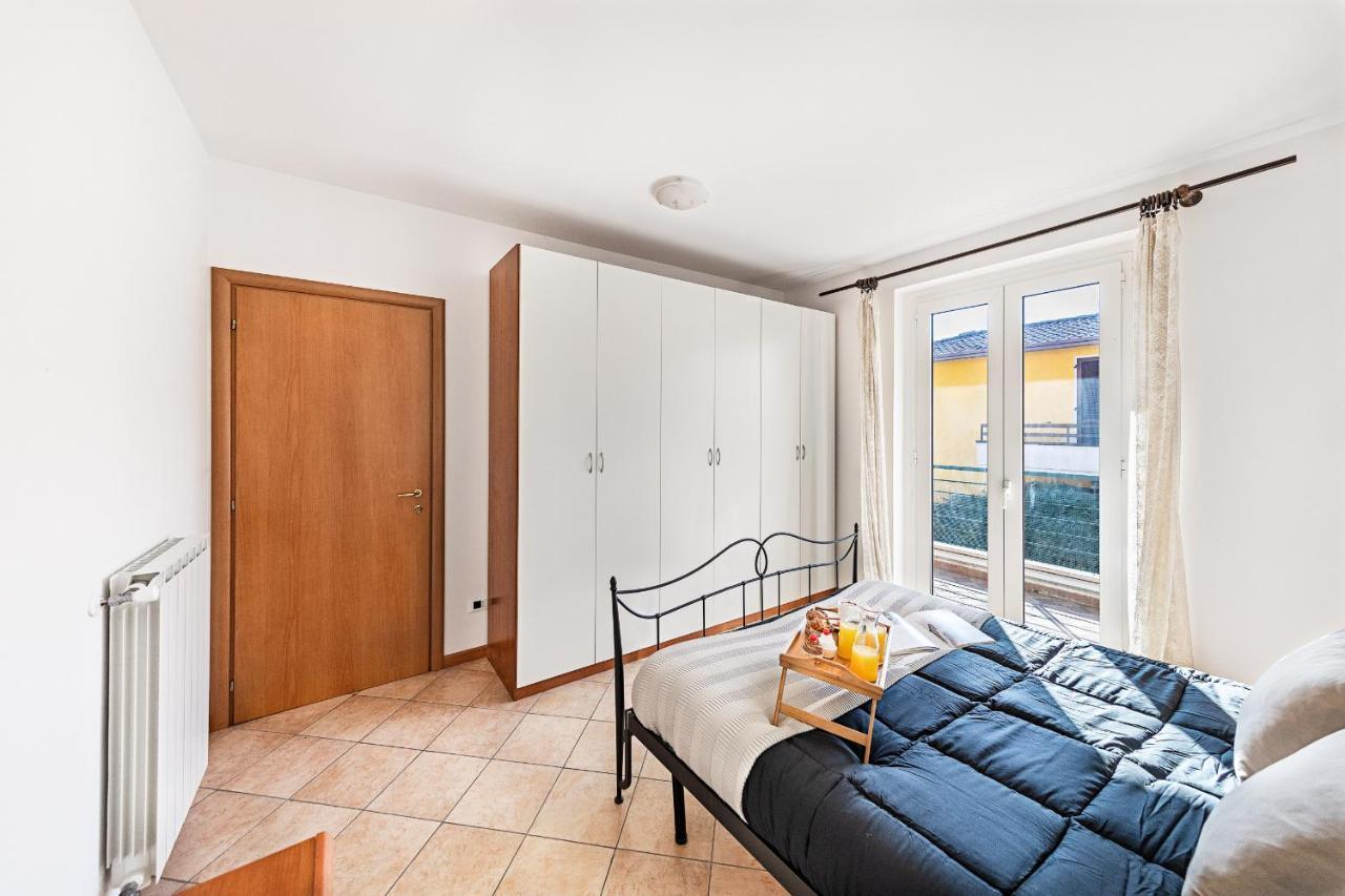 Annamaria 9 Apartment By Wonderful Italy シルミオーネ エクステリア 写真